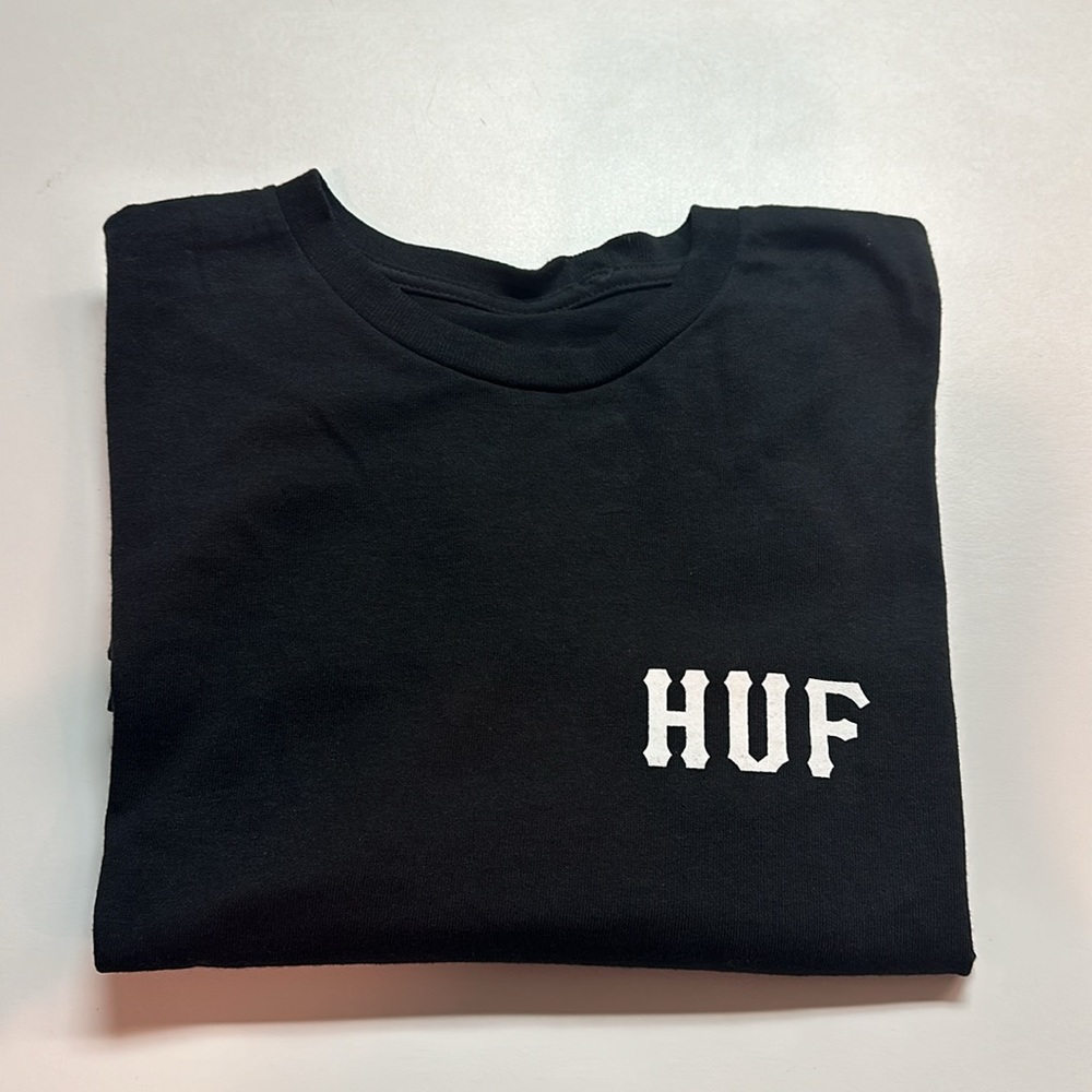 HUF Men’s essentials classic T-shirt black white short sleeve size M